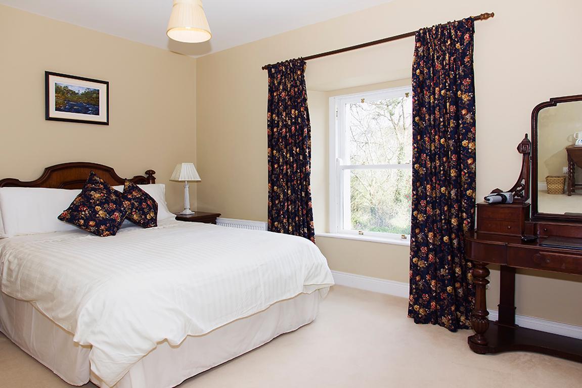 Ballinclea House Bed And Breakfast Brittas Bay Buitenkant foto